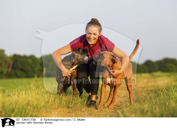 woman with German Boxer / CM-01759