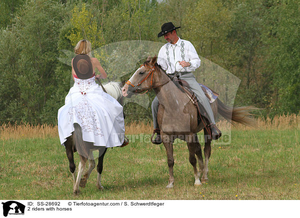 2 riders with horses / SS-28692