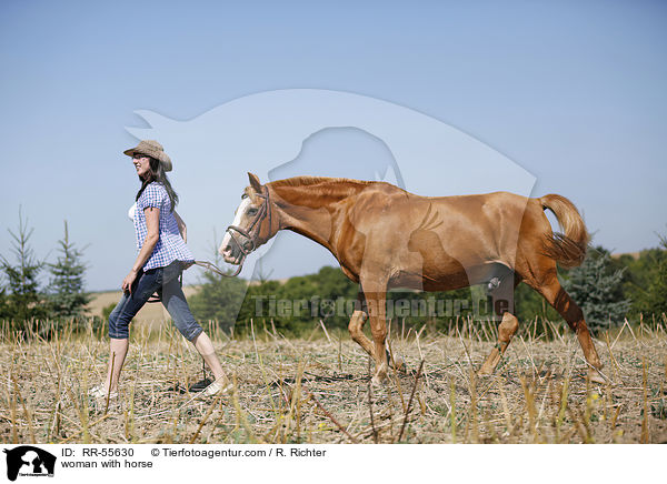 woman with horse / RR-55630