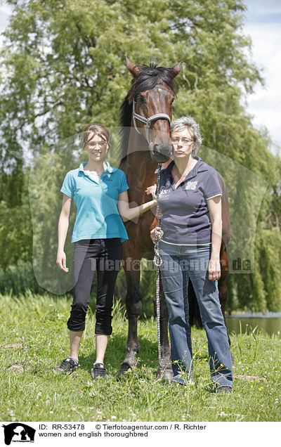 women and english thoroughbred / RR-53478