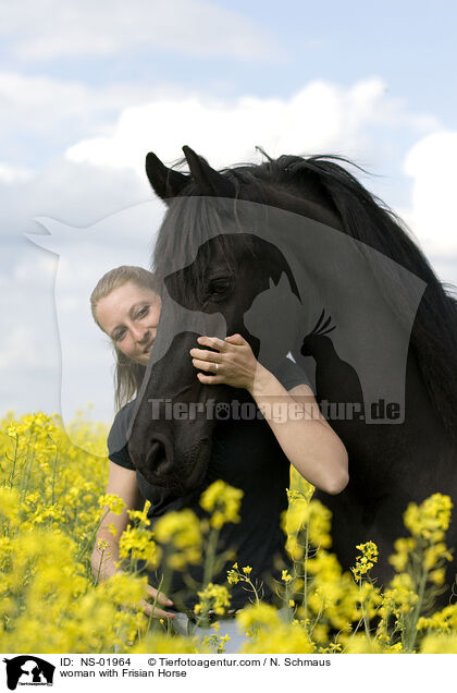 woman with Frisian Horse / NS-01964