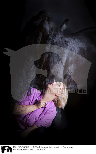 Friese mit Frau / Friesian Horse with a woman / NS-05569
