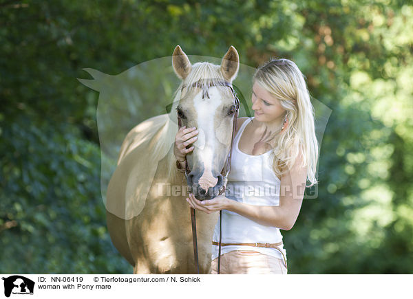 woman with Pony mare / NN-06419