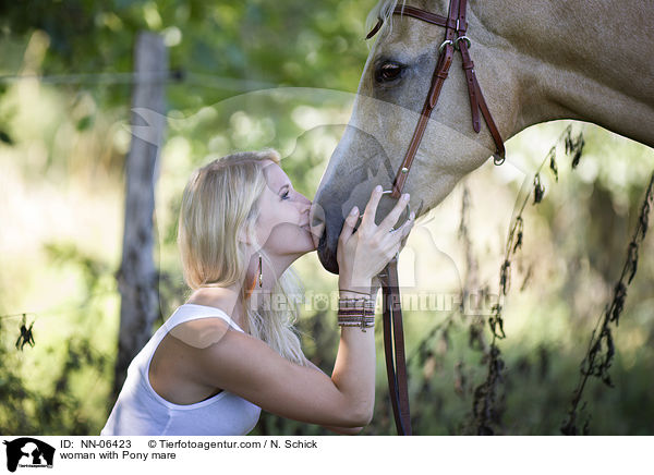 woman with Pony mare / NN-06423