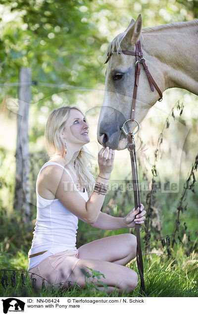 woman with Pony mare / NN-06424