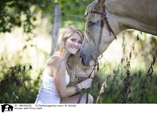 woman with Pony mare / NN-06425