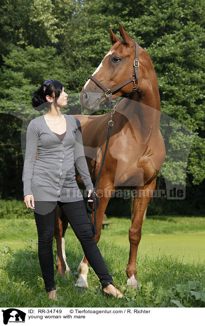 young woman with mare / RR-34749