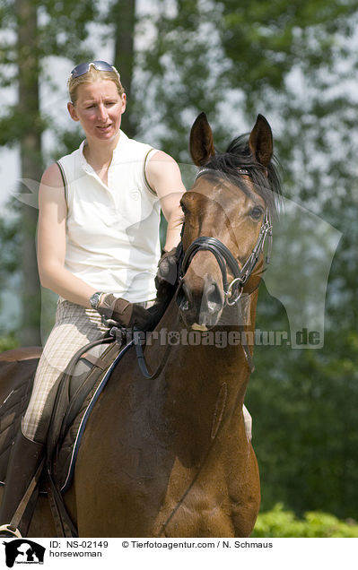 horsewoman / NS-02149