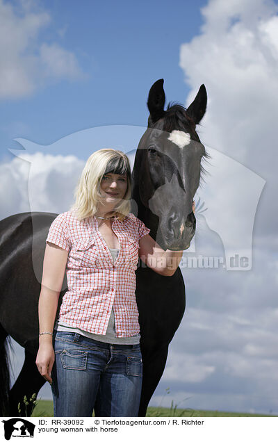 young woman with horse / RR-39092