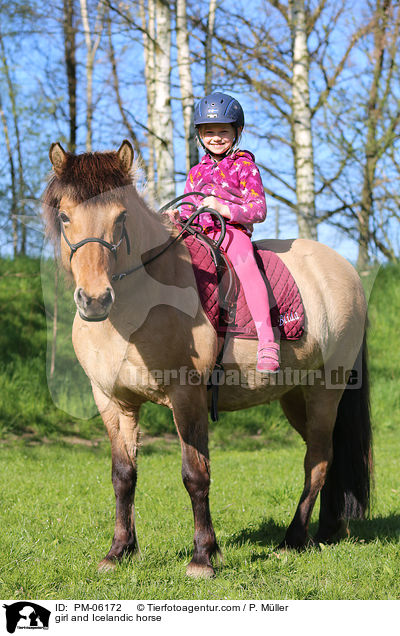 Mdchen und Islnder / girl and Icelandic horse / PM-06172