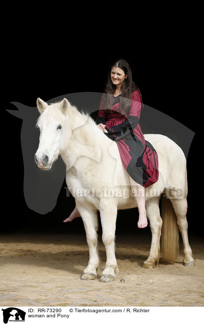 woman and Pony / RR-73290