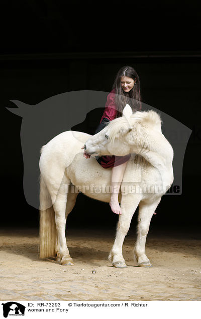 woman and Pony / RR-73293