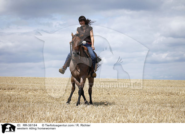 Westernreiterin / western riding horsewoman / RR-38184