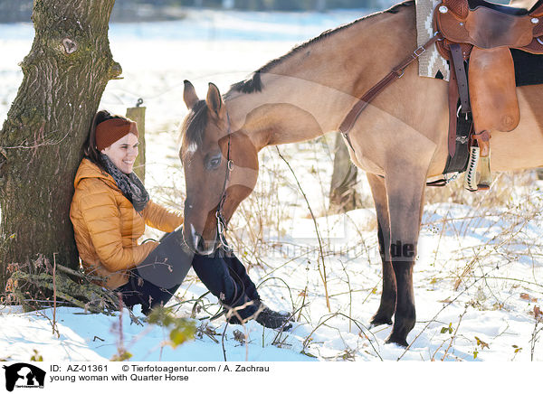 junge Frau mit Quarter Horse / young woman with Quarter Horse / AZ-01361