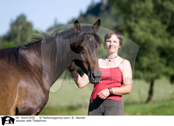 woman with Trakehner / EH-01555