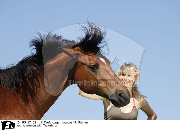 young woman with Trakehner / RR-37152