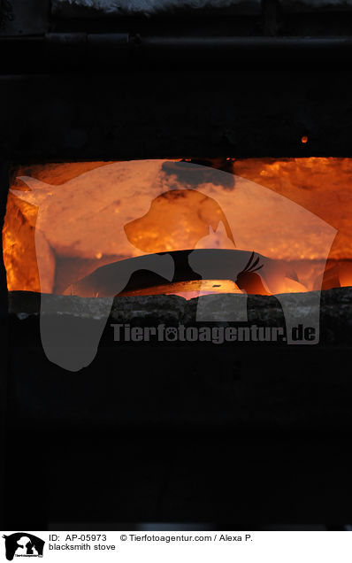Schmiedeofen / blacksmith stove / AP-05973