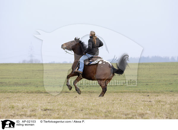 Freizeitreiten / riding woman / AP-02103